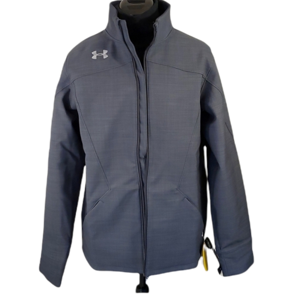 Under Armour.  NWT.  Grey.  xs mens fitted.
